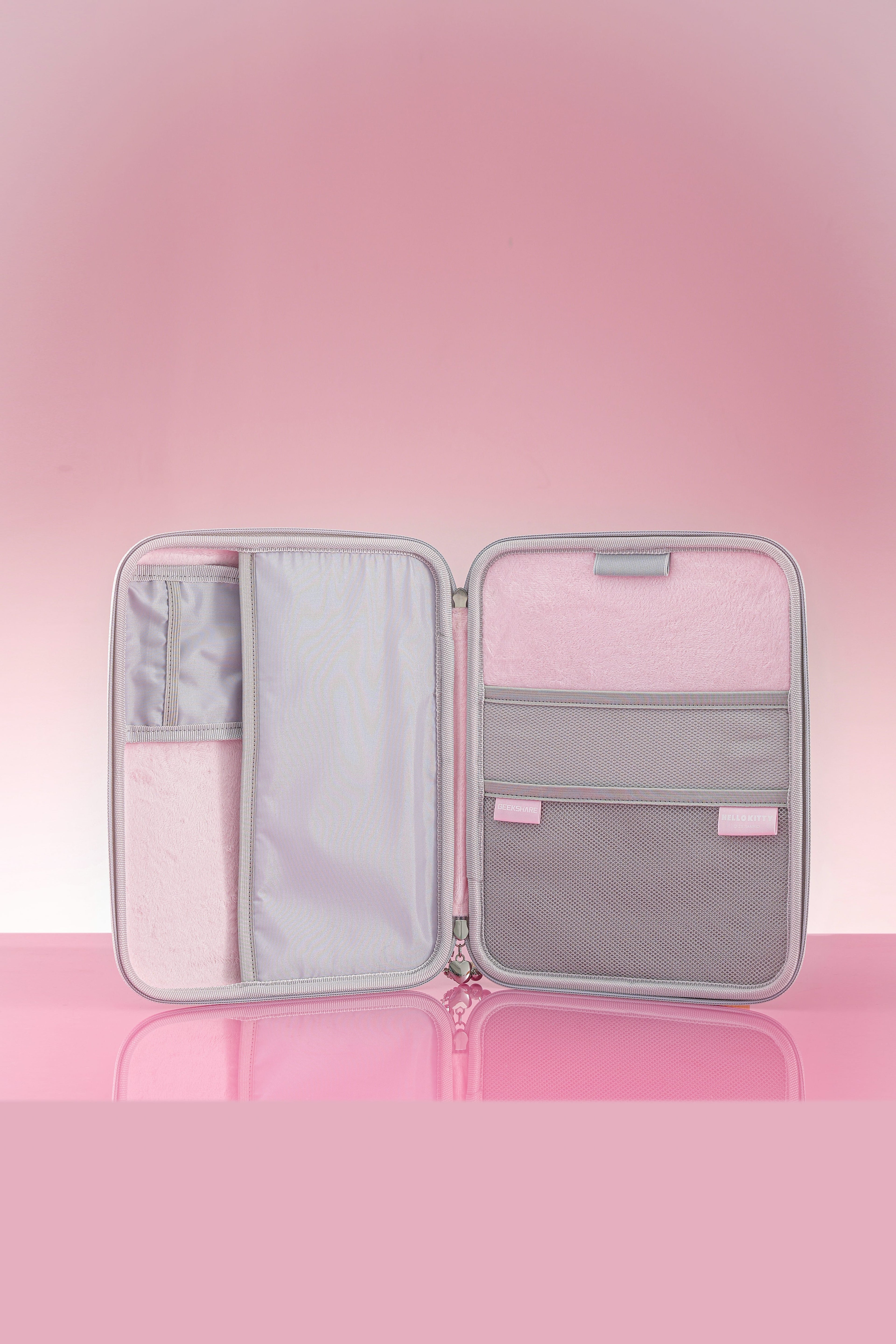 Hello Kitty Shining Silver Heart iPad Sleeve